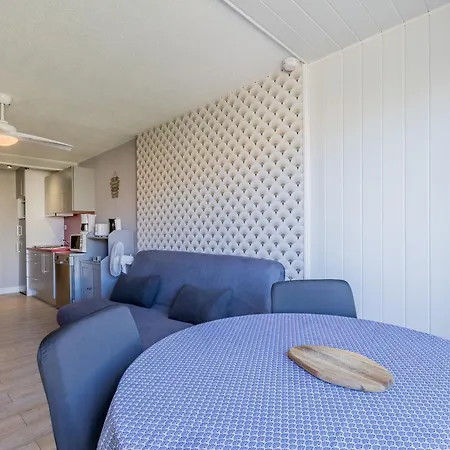 Peau Rouge A N26 St4 *