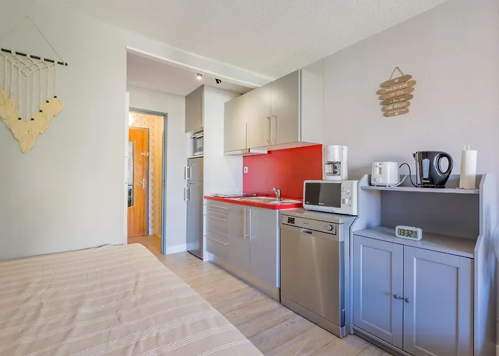 Peau Rouge A N26 St4 *