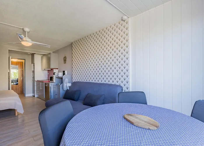 Peau Rouge A N26 St4 *